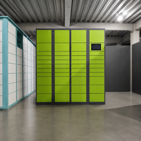 Smart parcel lockers supports 4G and Wi-Fi connectivity remote access to stored data