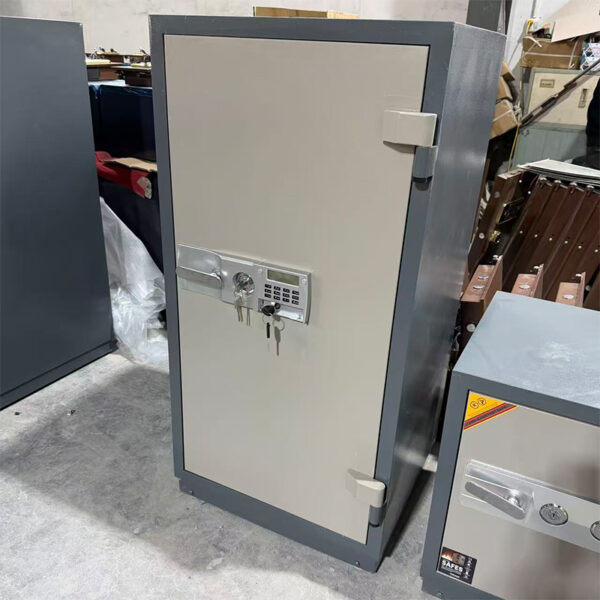 18 Fireproof Safe