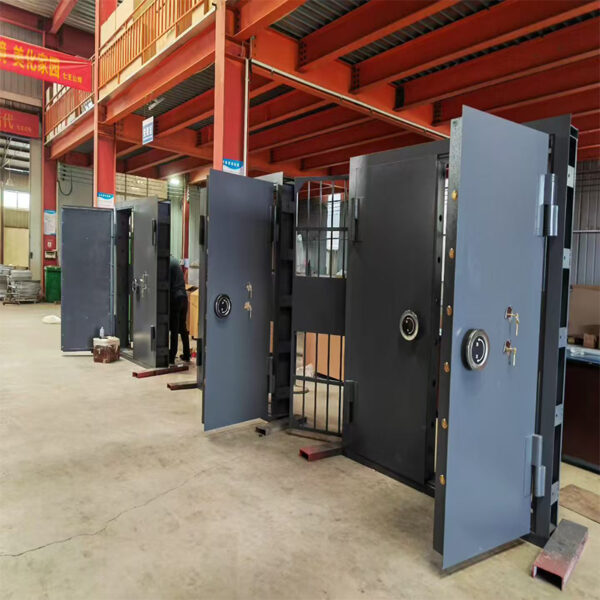 Double-leaf vault door
