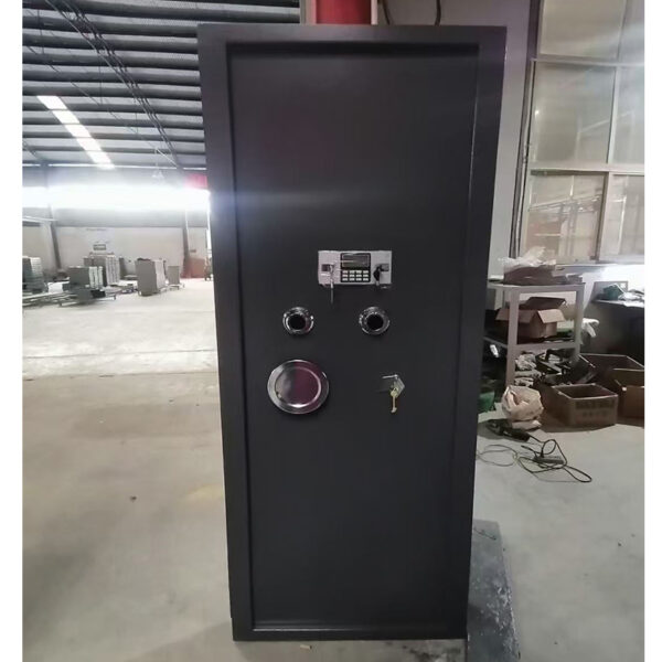 Single-leaf vault door